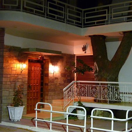 לאוטרה אדיפסאו Pagona Hotel מראה חיצוני תמונה