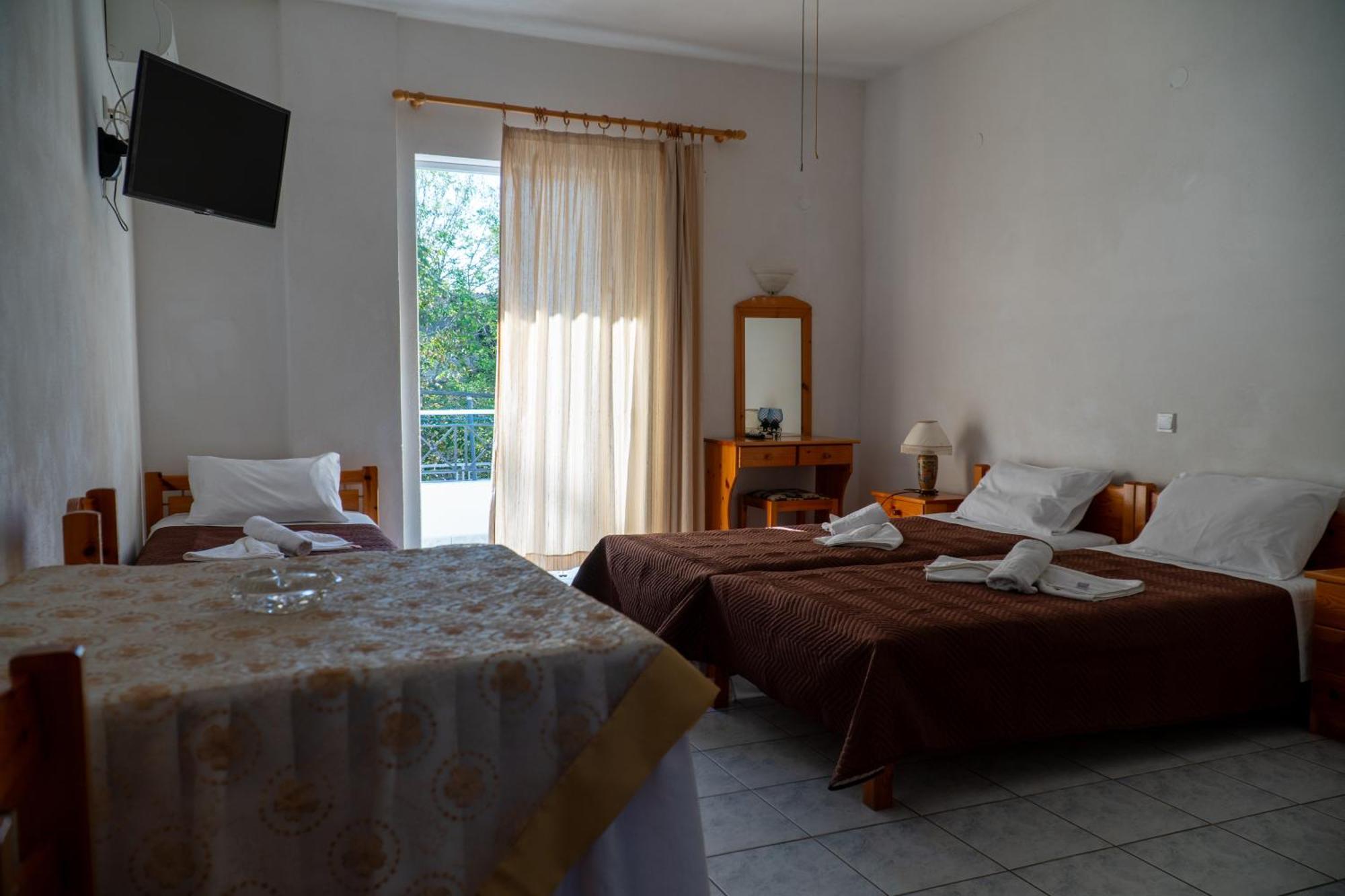 לאוטרה אדיפסאו Pagona Hotel מראה חיצוני תמונה