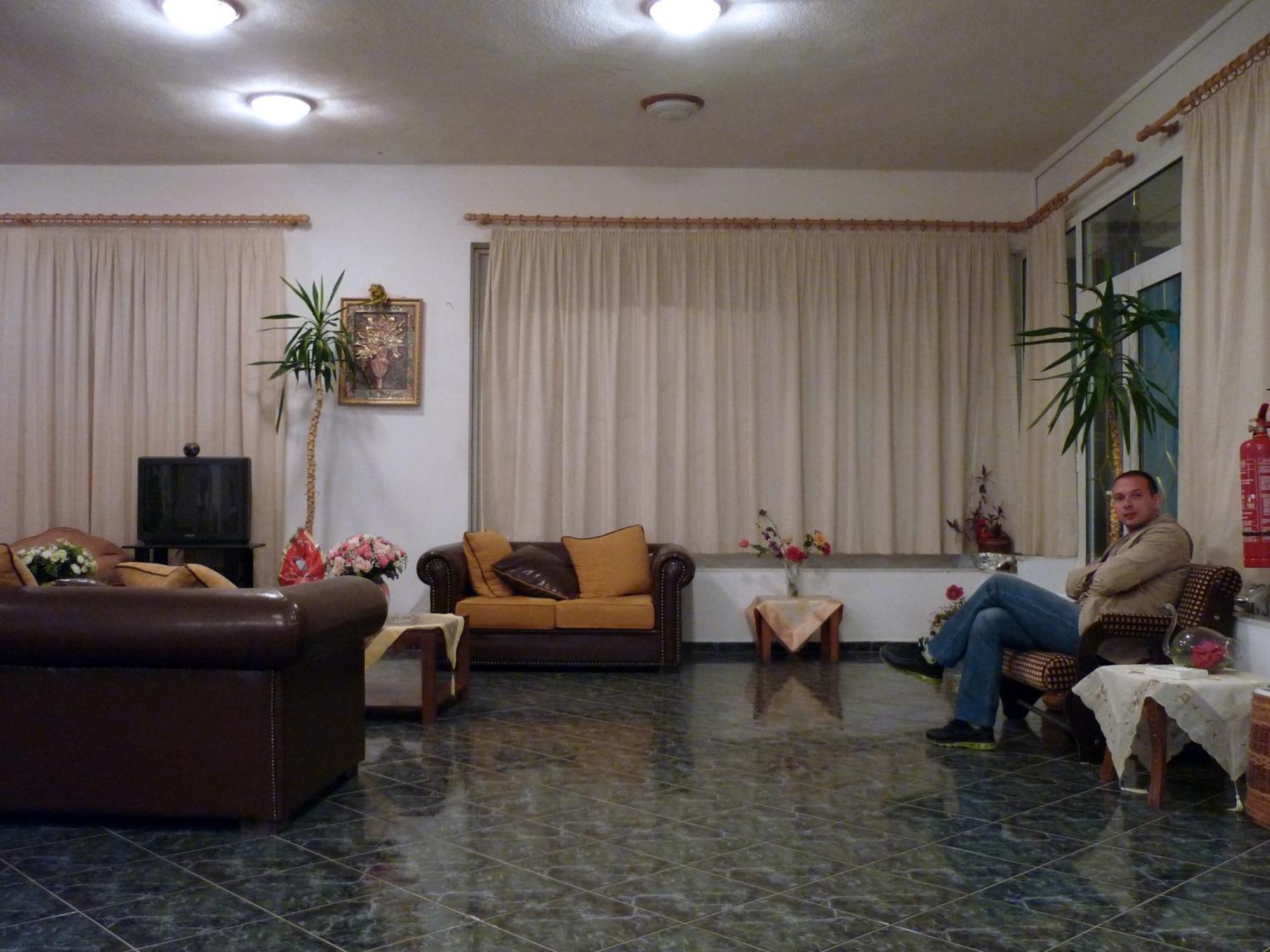 לאוטרה אדיפסאו Pagona Hotel מראה חיצוני תמונה