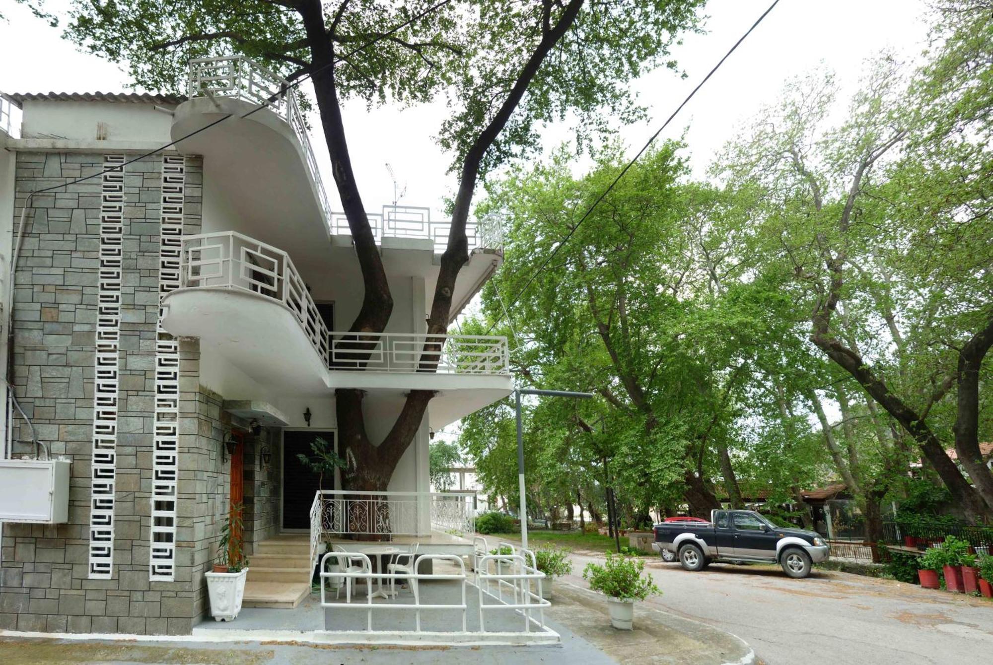 לאוטרה אדיפסאו Pagona Hotel מראה חיצוני תמונה